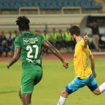 الإسماعيلي يحتج رسمياً على حكم مباراته أمام كهرباء الإسماعيلية